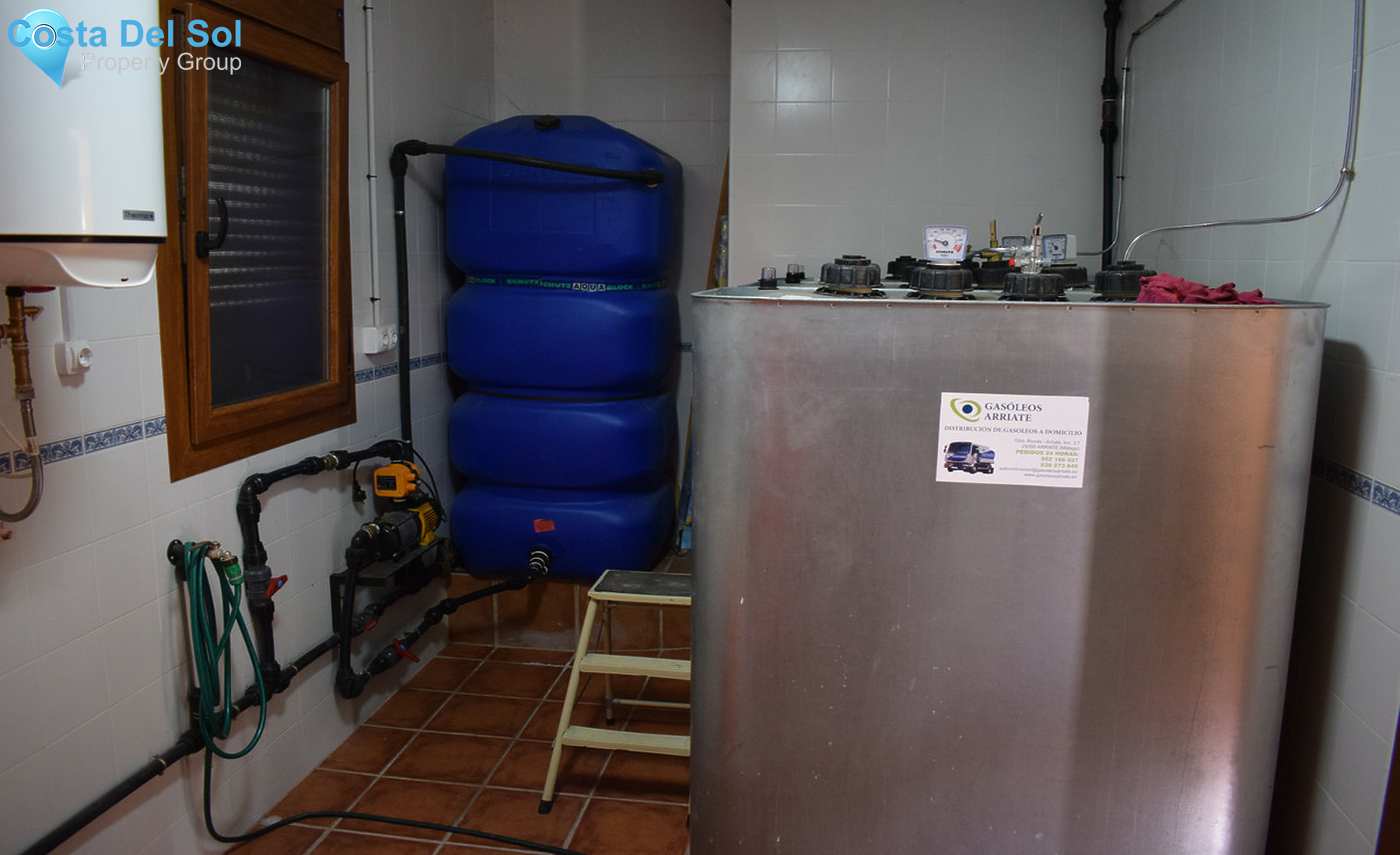 House in Cuevas del Becerro-1375713