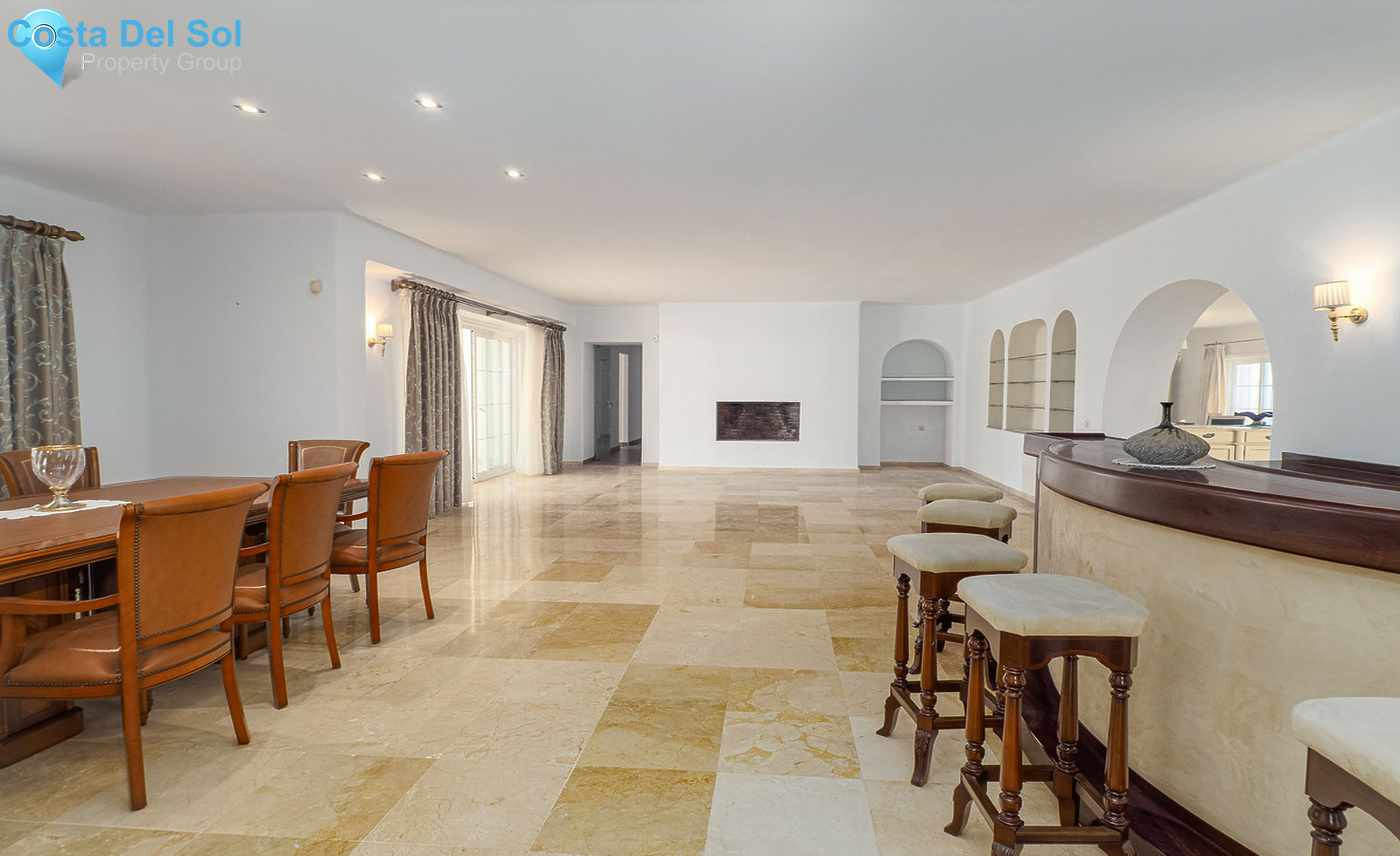 House in El Paraiso-1325460