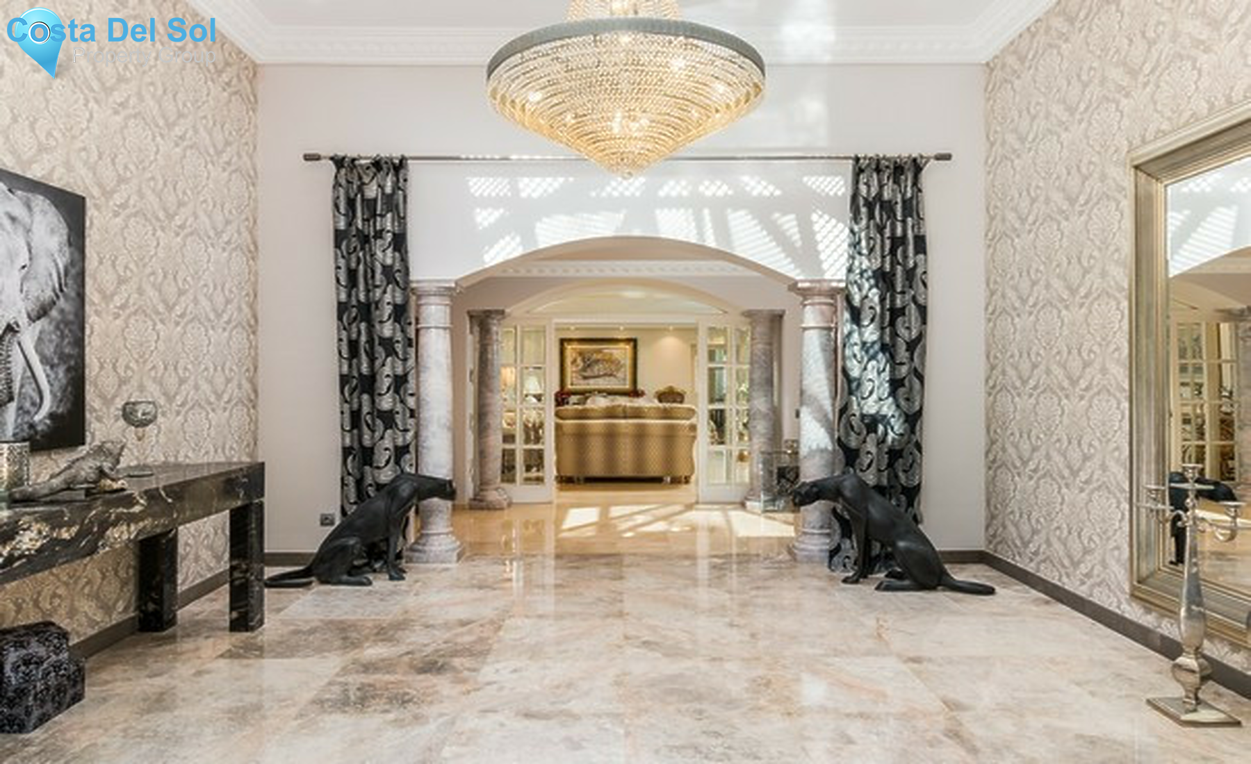 House in El Paraiso-1410562