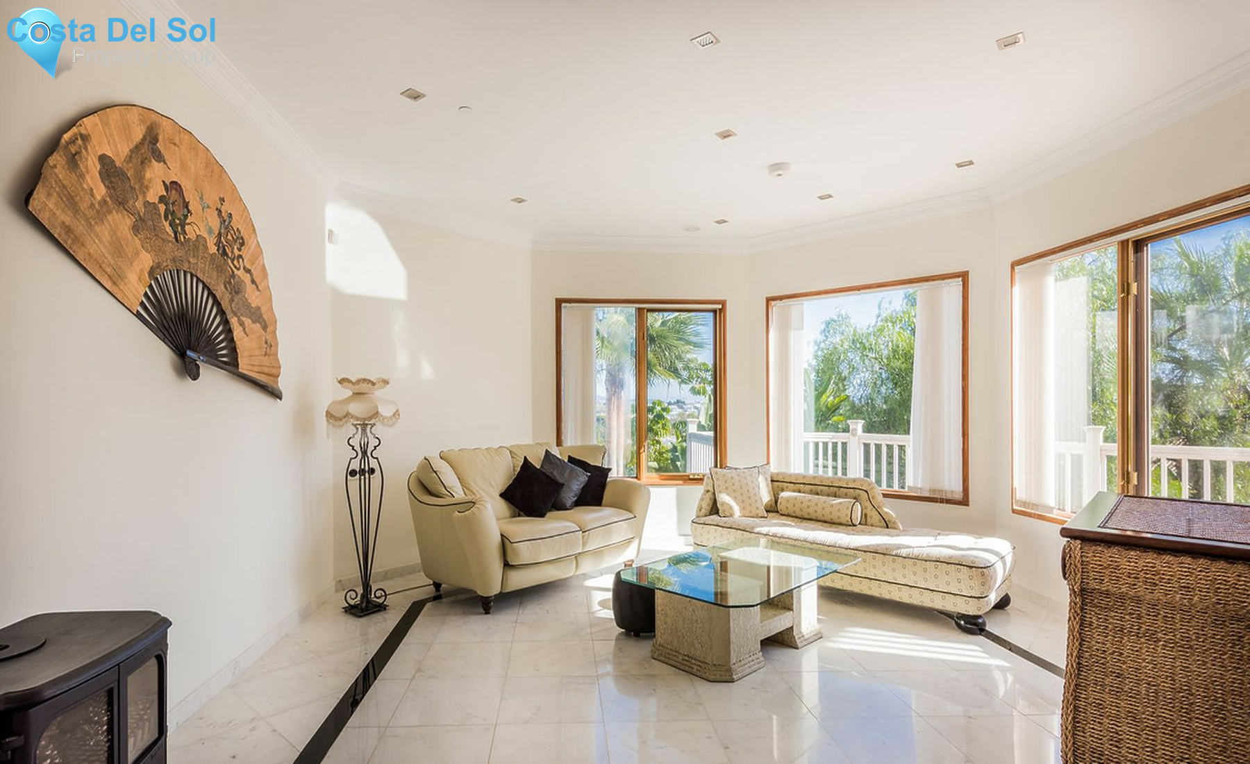 House in El Paraiso-1505749