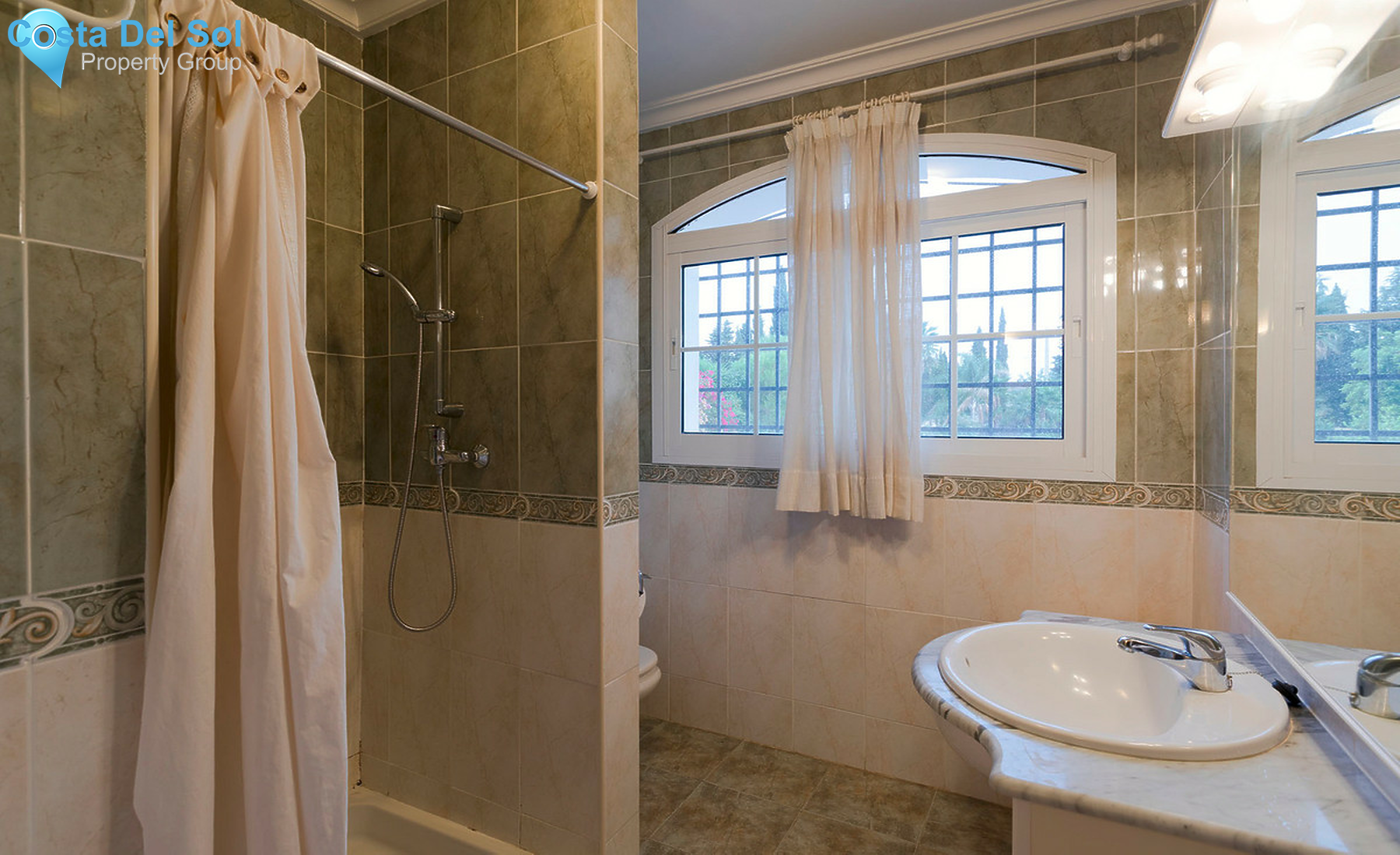 House in Estepona-1333266