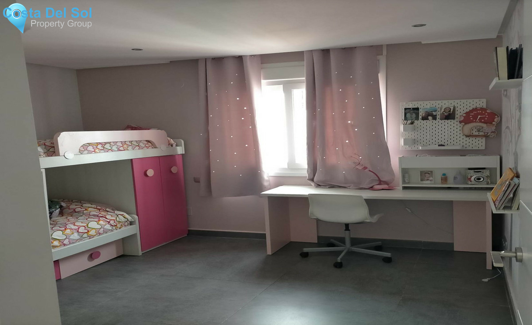 House in Estepona-1349620