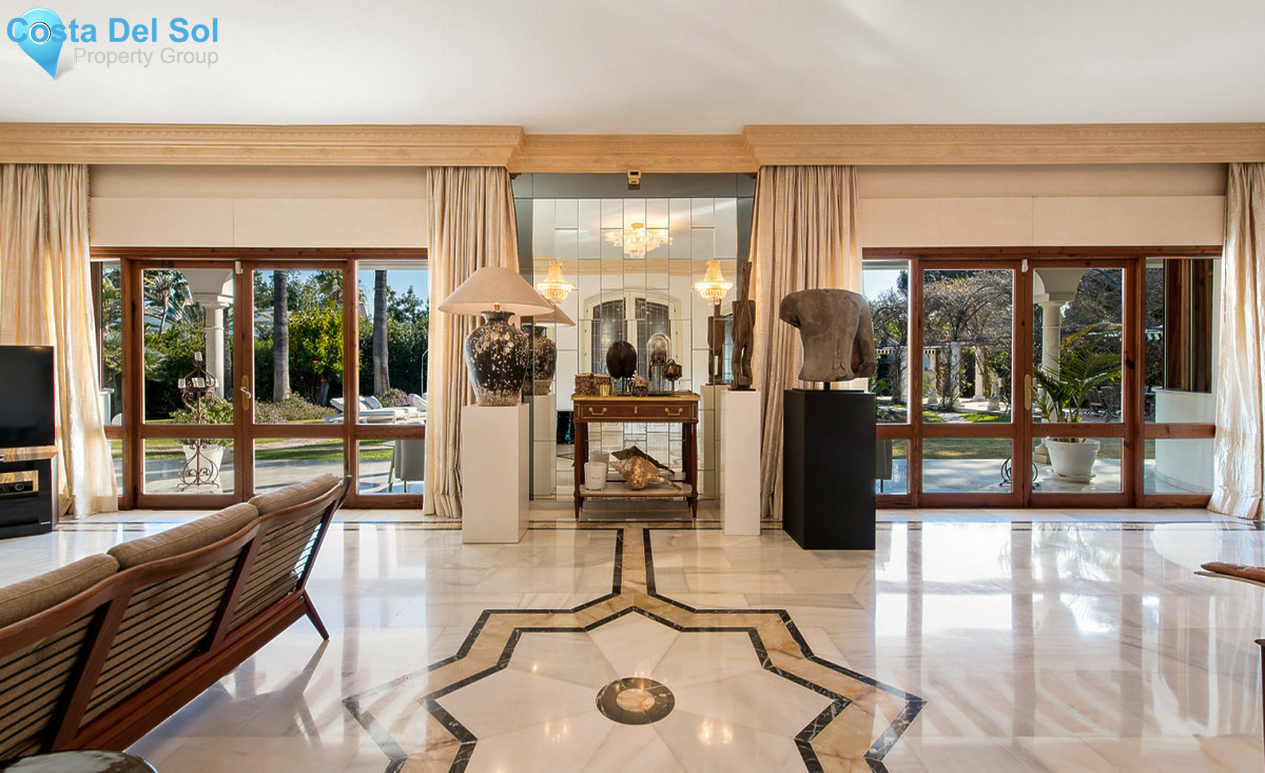 House in Guadalmina Baja-1560177