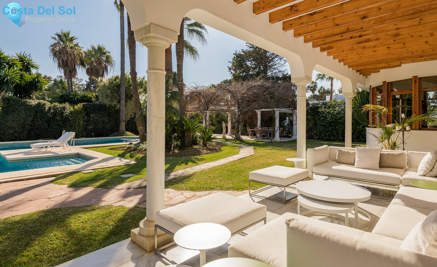 House in Guadalmina Baja-1560180