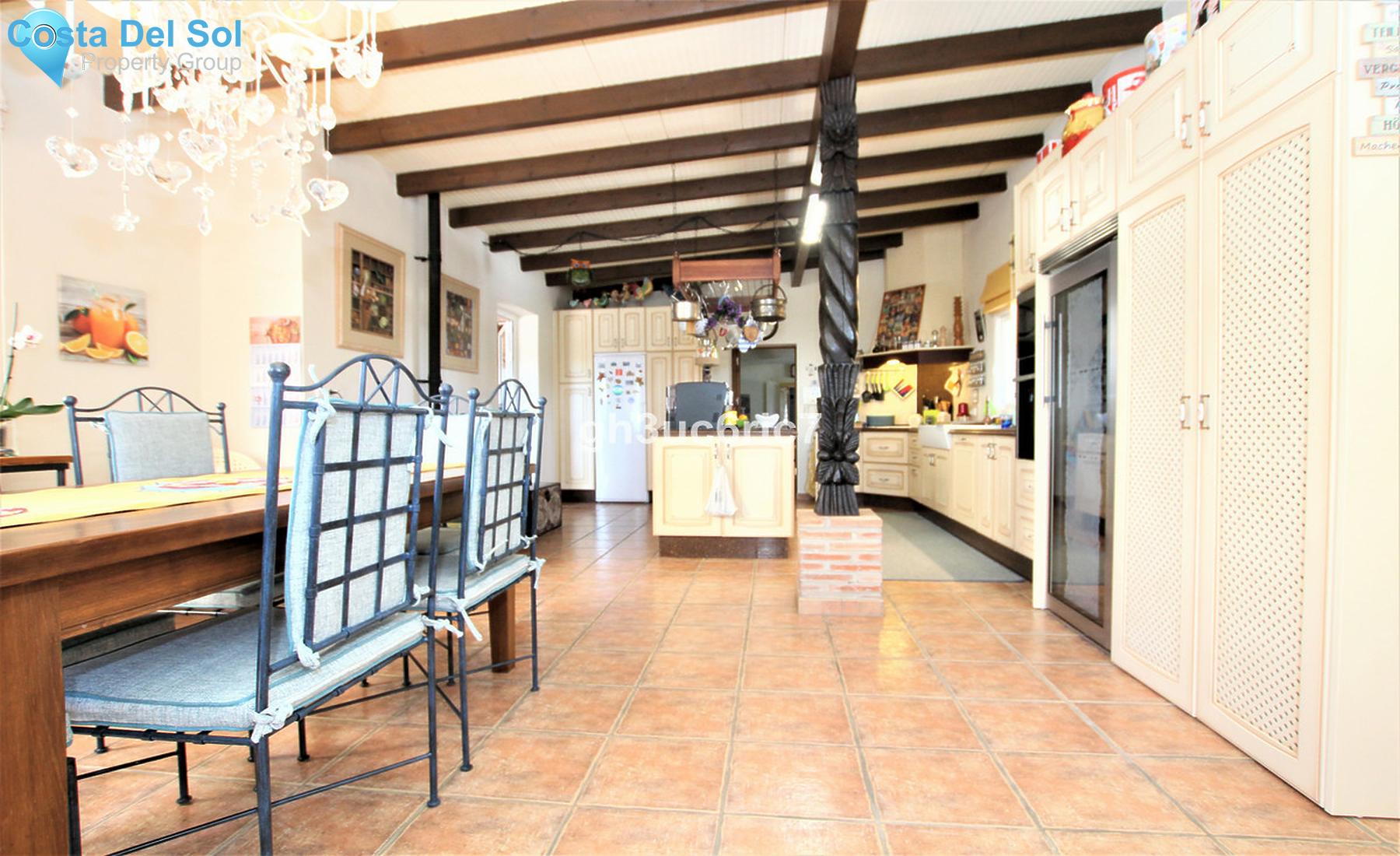 House in La Mairena-1352447