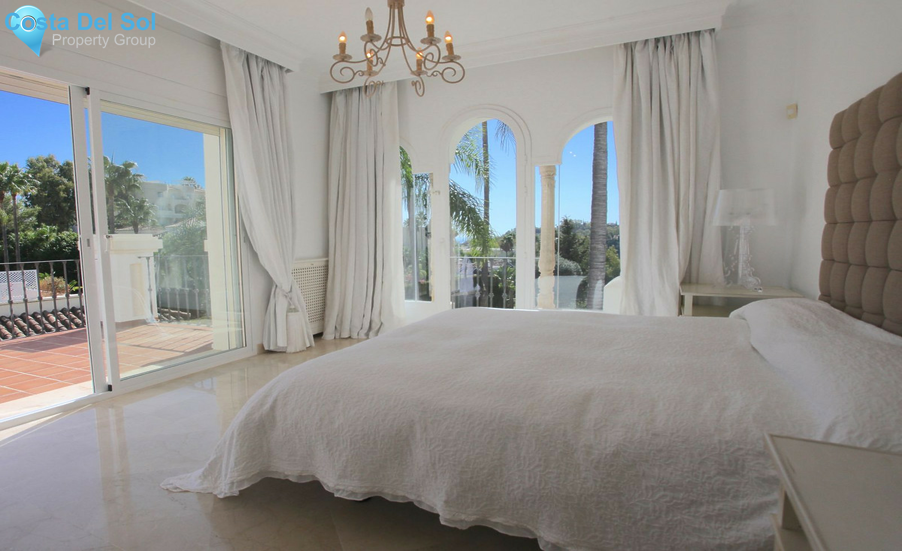 House in La Quinta-1509006