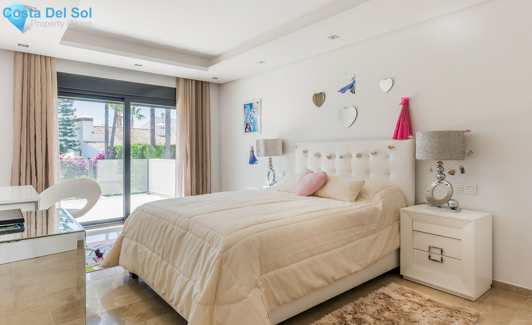 House in Las Brisas-1331592