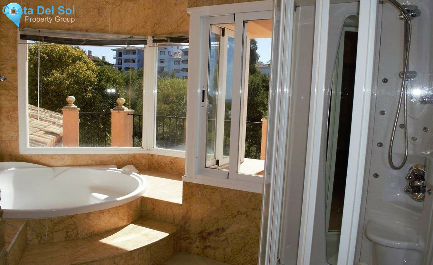 House in Las Chapas-1384575