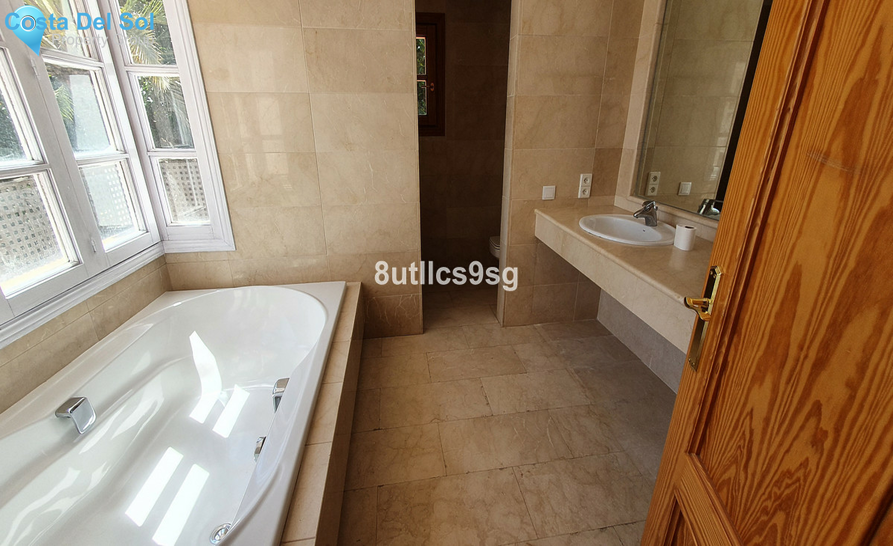 House in Marbella-1269401