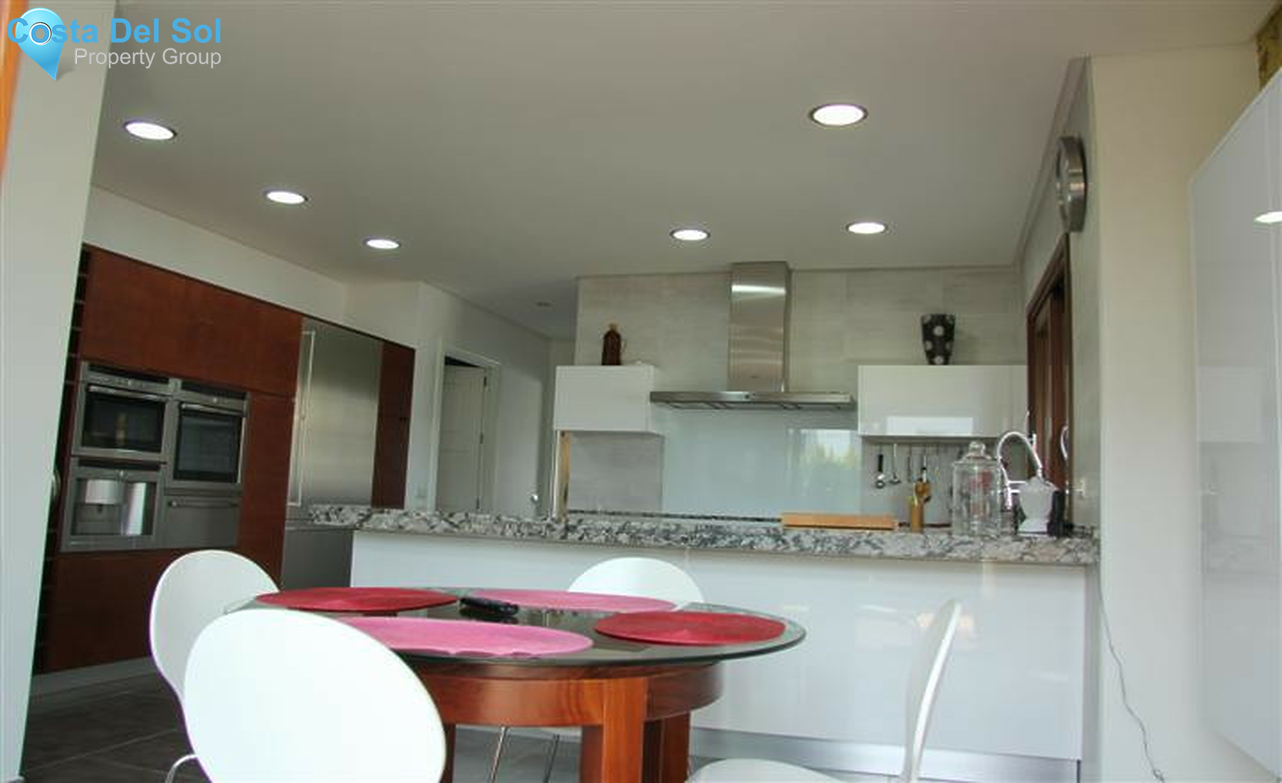 House in Marbella-1385075