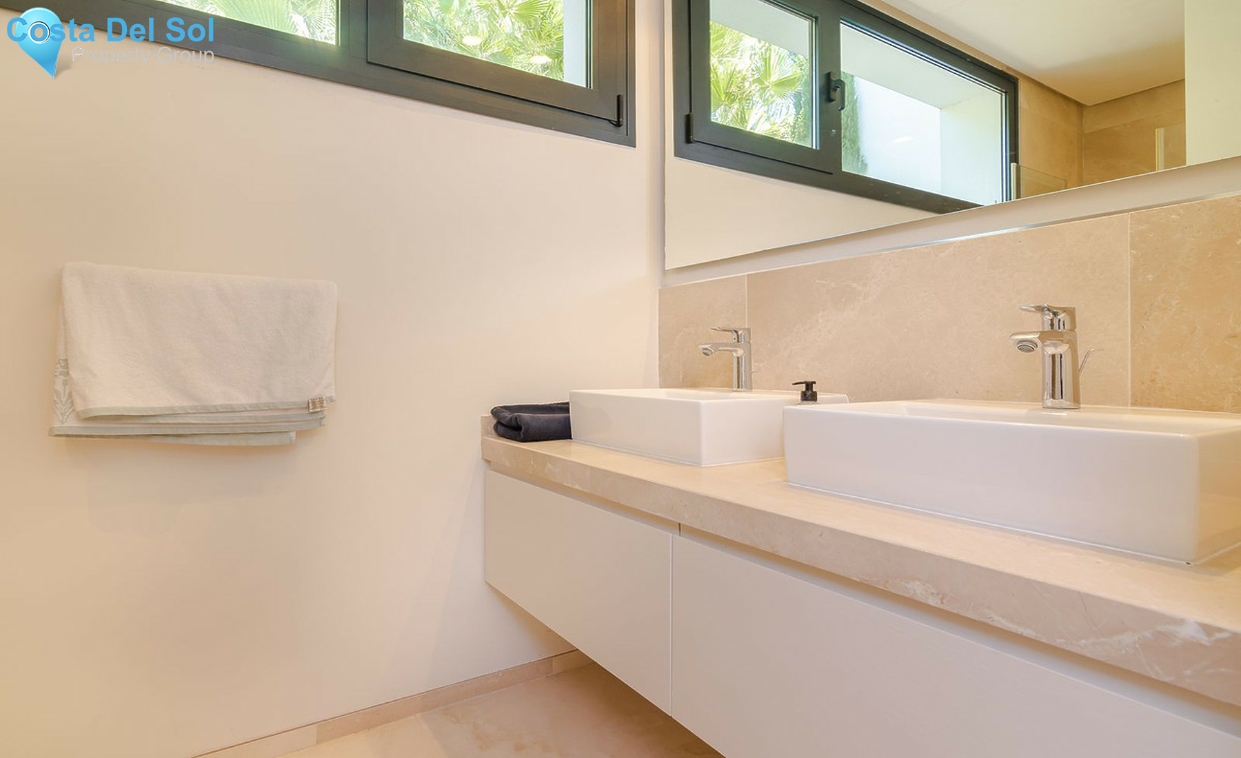 House in Marbella-1452398