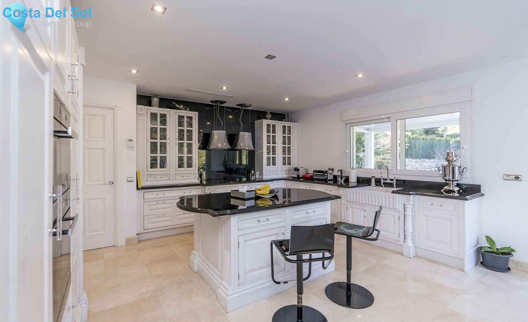 House in Marbella-1543143