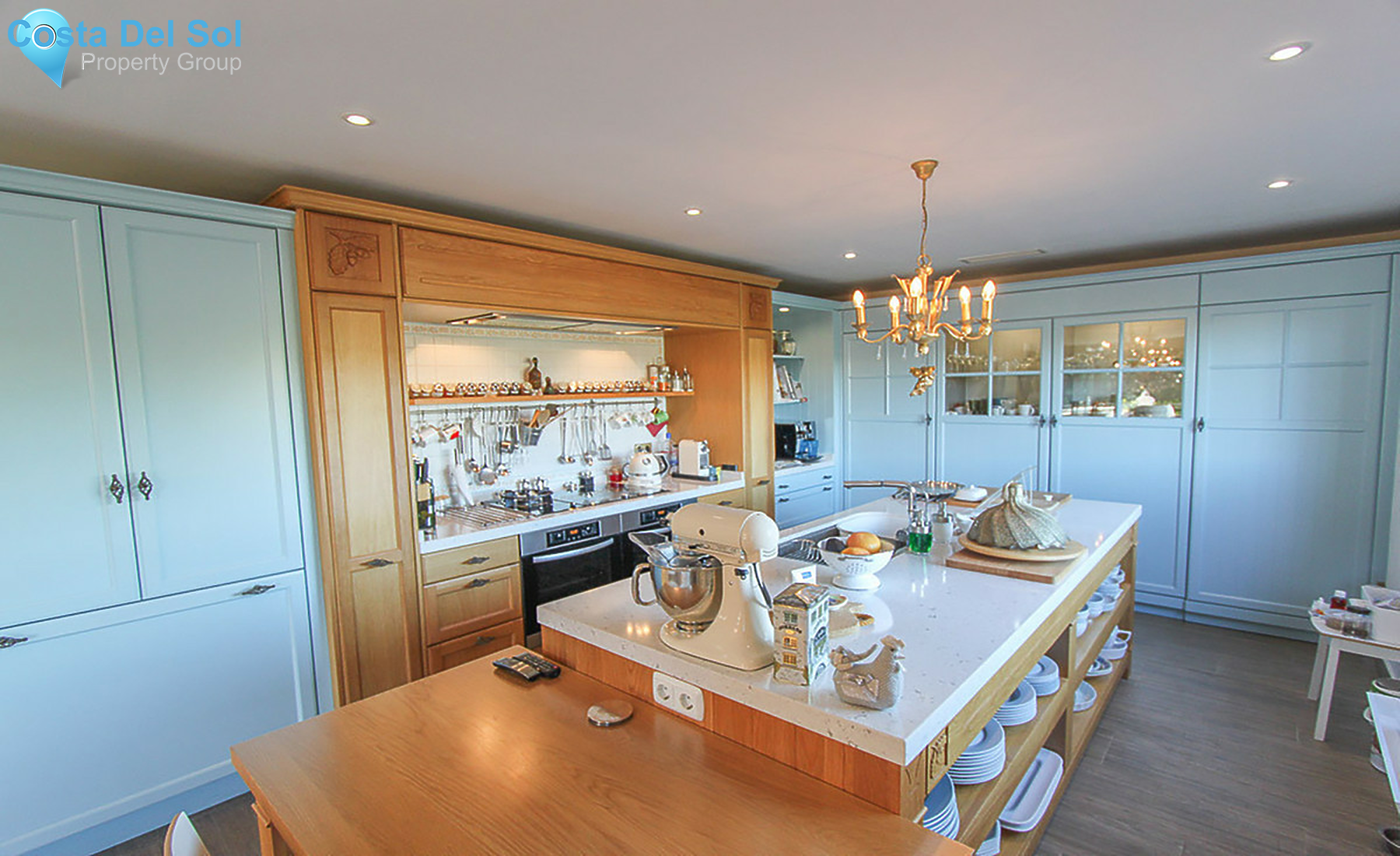 House in New Golden Mile-1378142