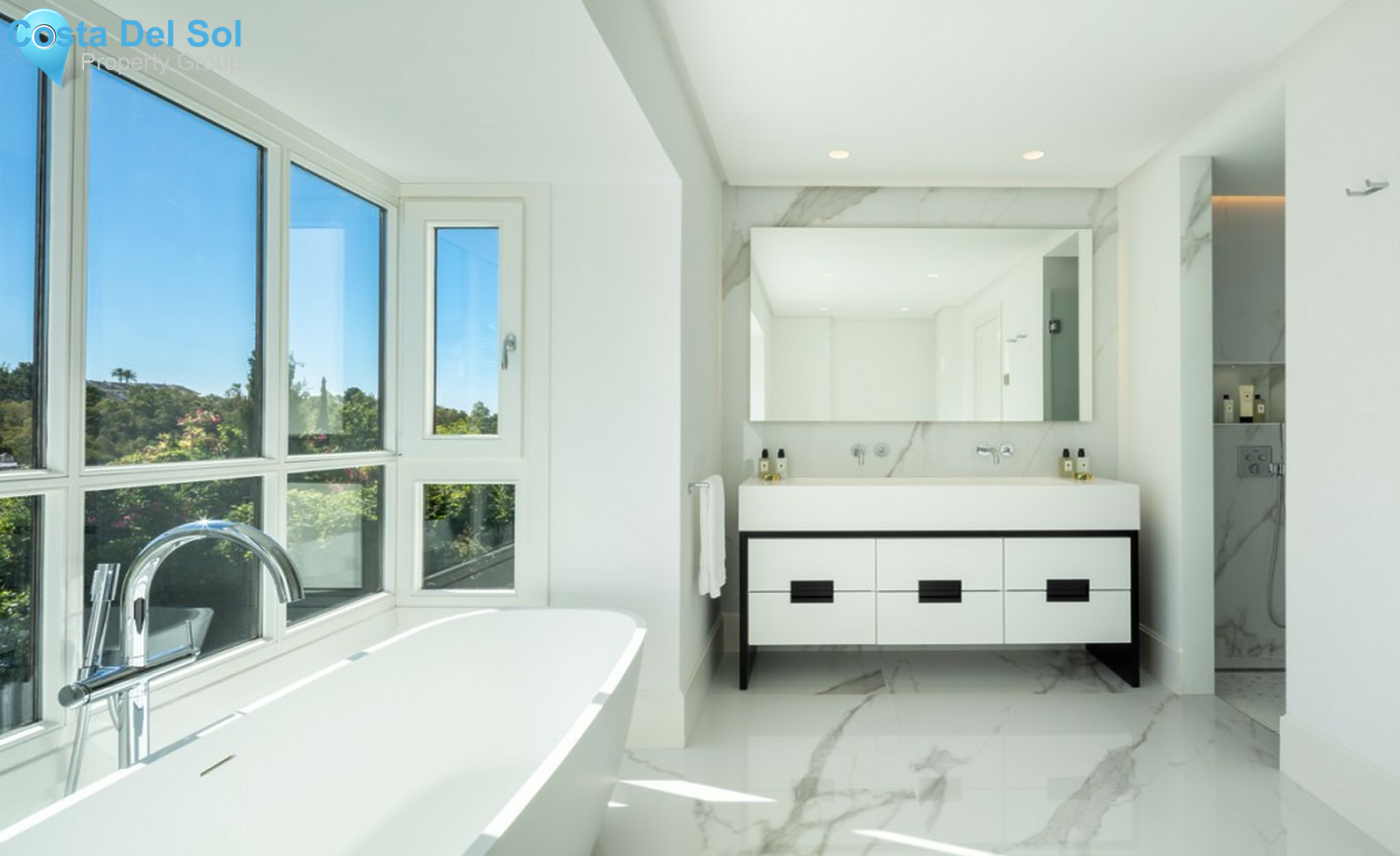 House in Nueva Andalucía-1247202