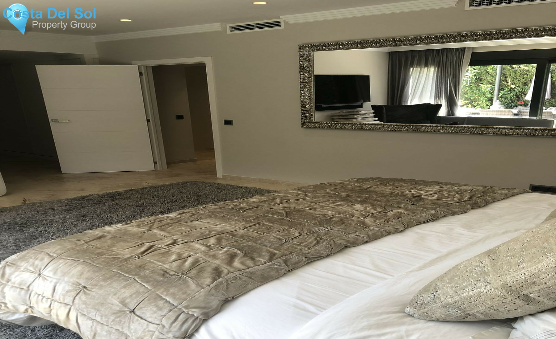 House in Nueva Andalucía-1284159