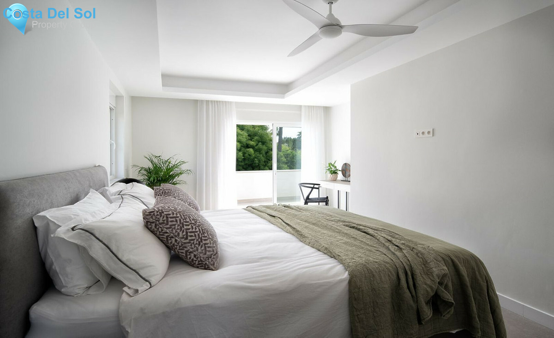 House in Nueva Andalucía-1363480