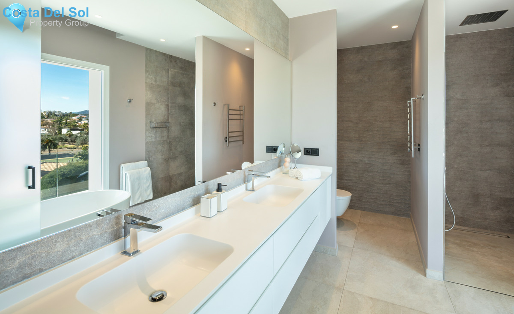 House in Nueva Andalucía-1370598