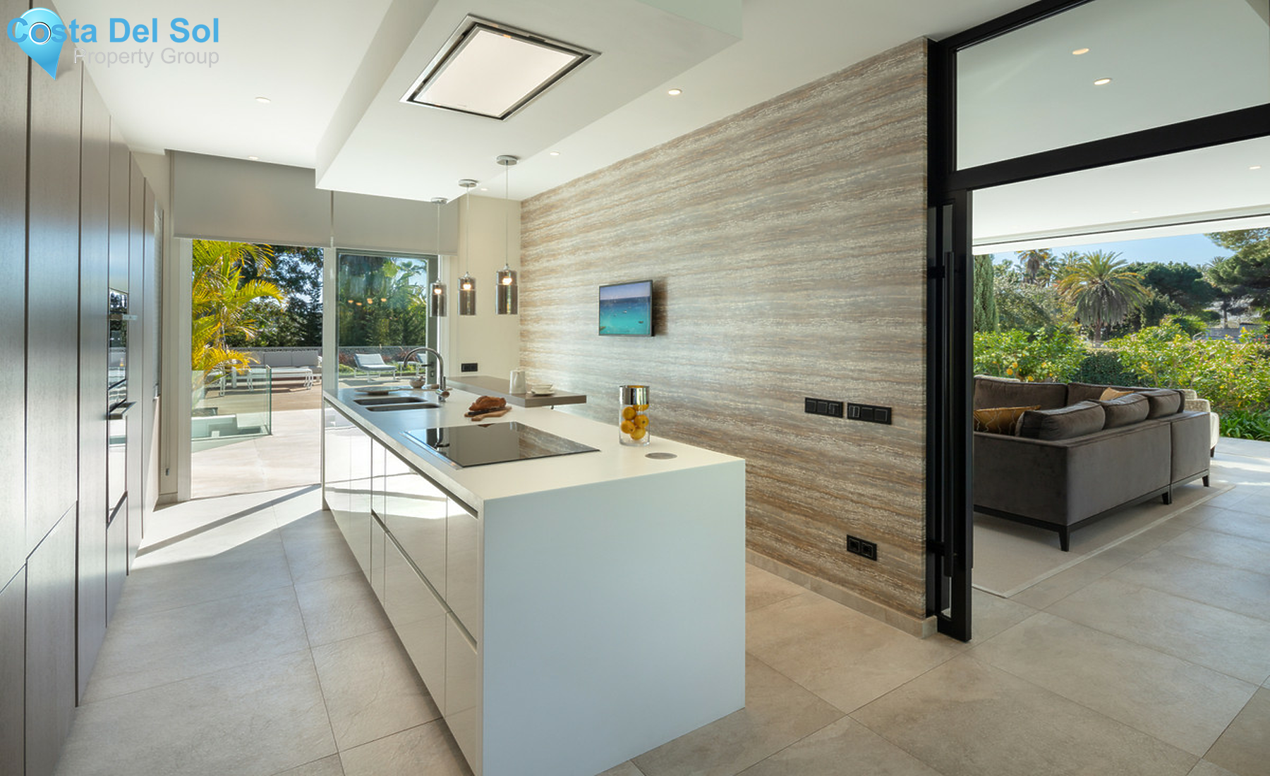 House in Nueva Andalucía-1370591