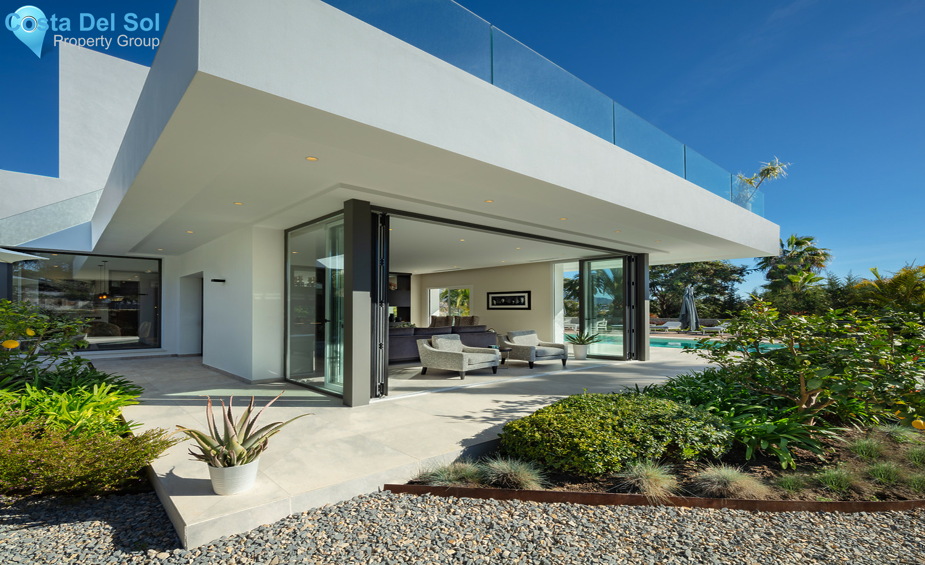 House in Nueva Andalucía-1370594