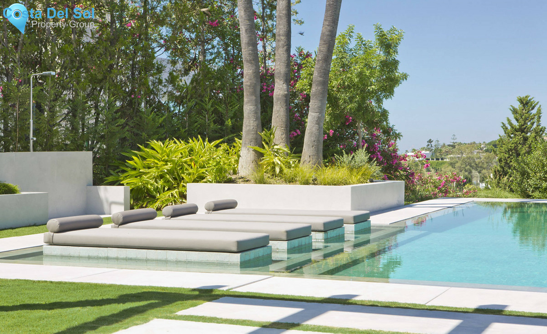 House in Nueva Andalucía-1372334