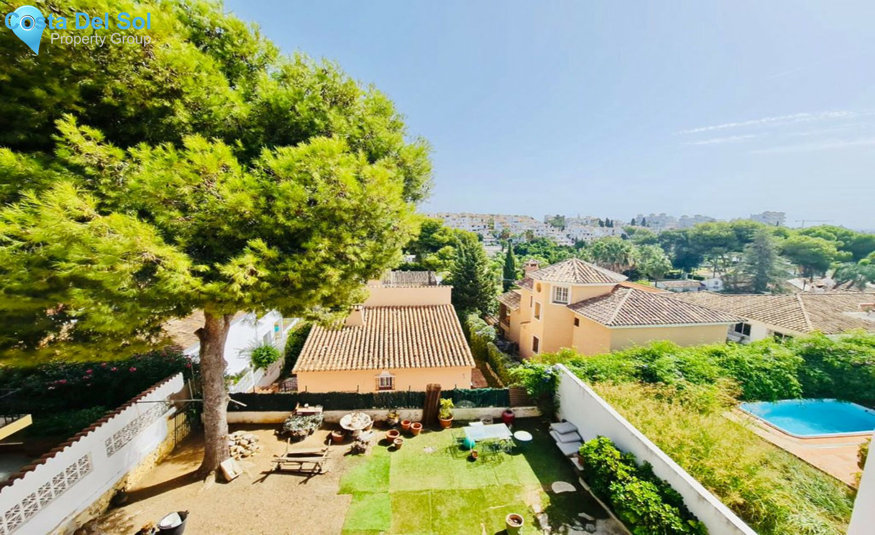 House in Nueva Andalucía-1381648