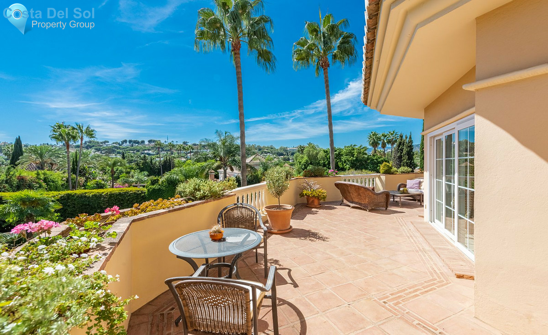 House in Nueva Andalucía-1409496