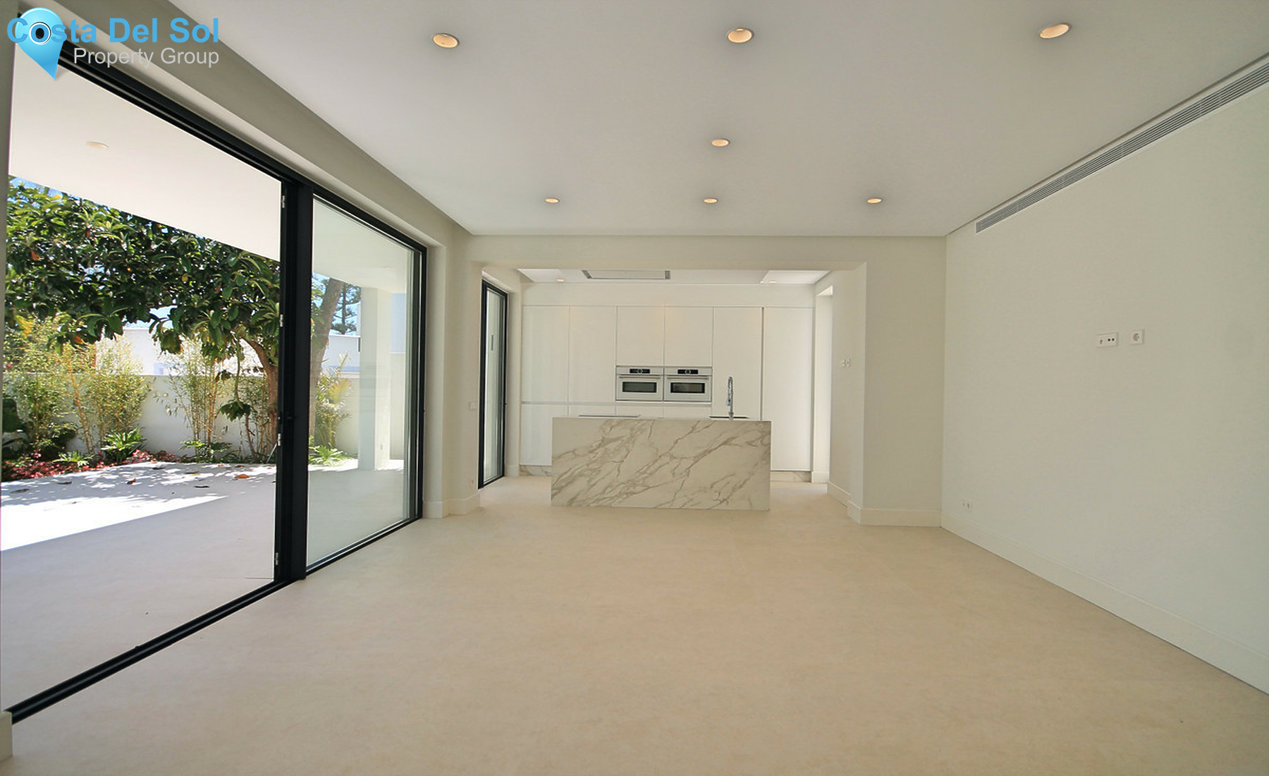 House in Nueva Andalucía-1437192