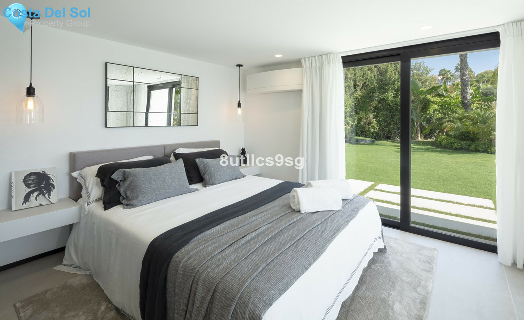 House in Nueva Andalucía-1501663