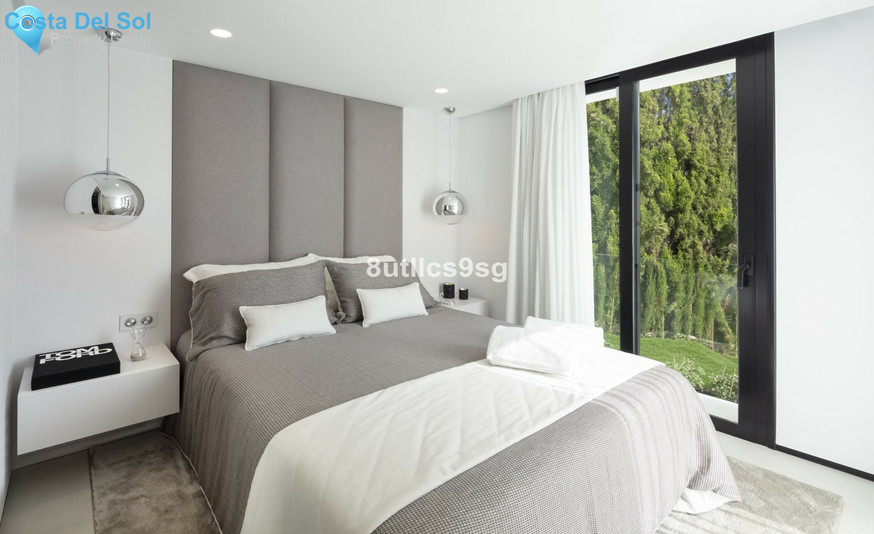 House in Nueva Andalucía-1501665