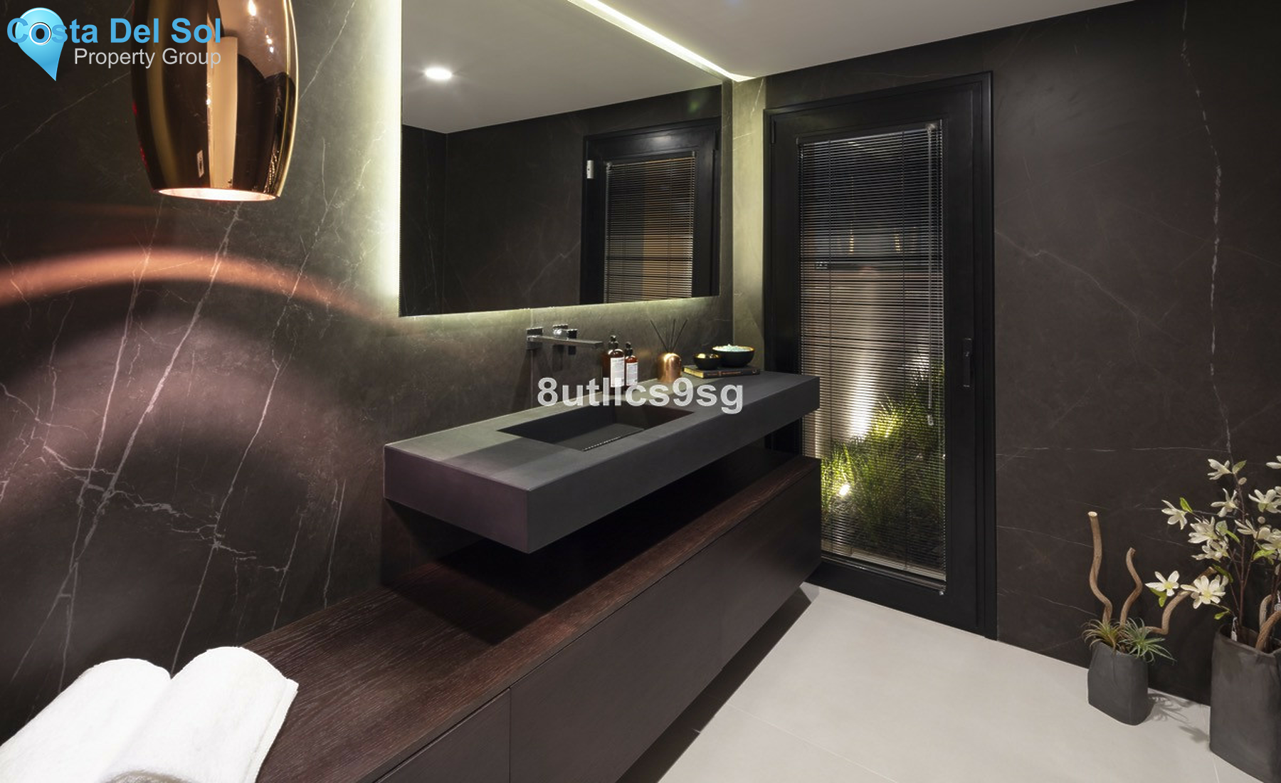 House in Nueva Andalucía-1501667