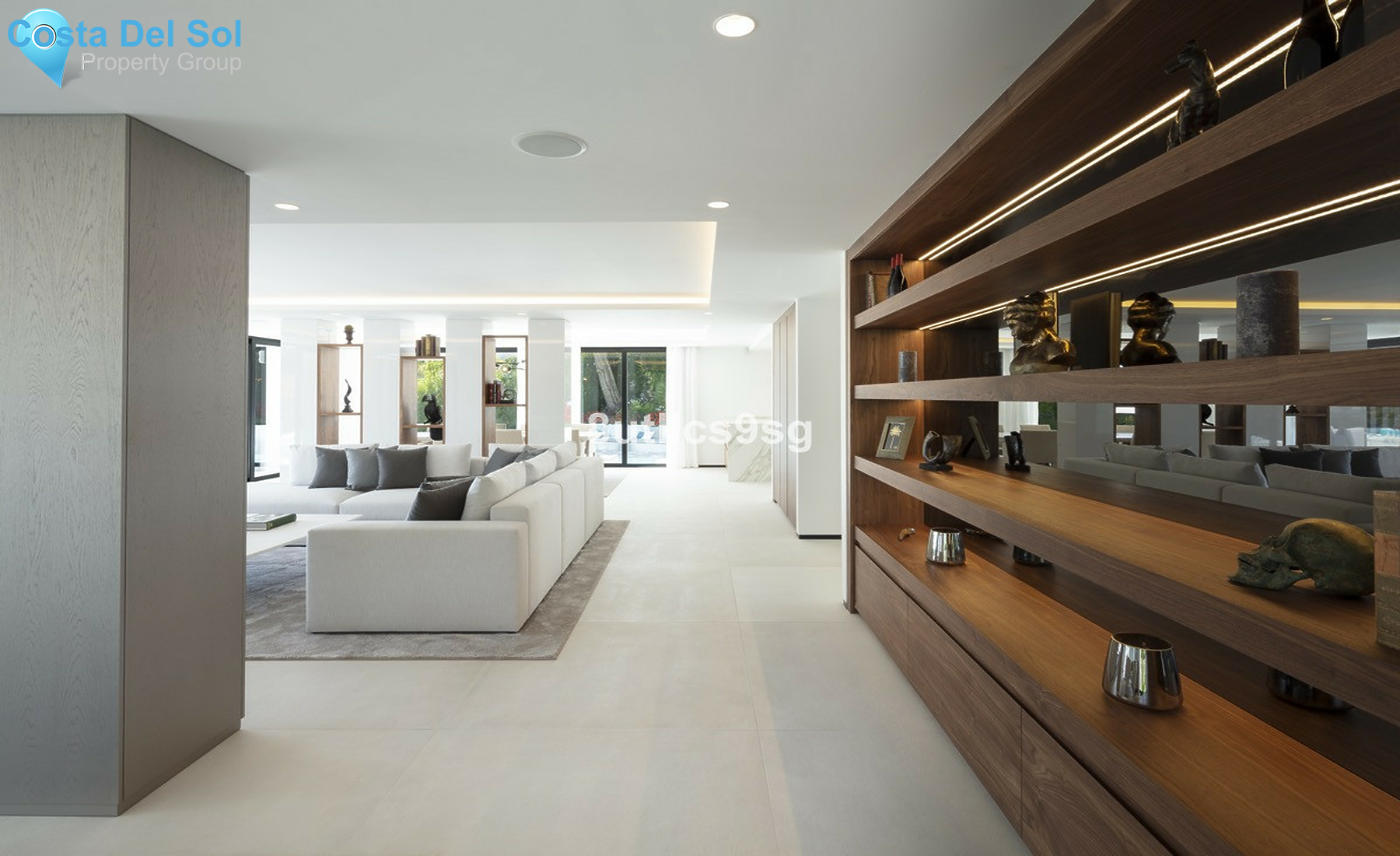 House in Nueva Andalucía-1501656