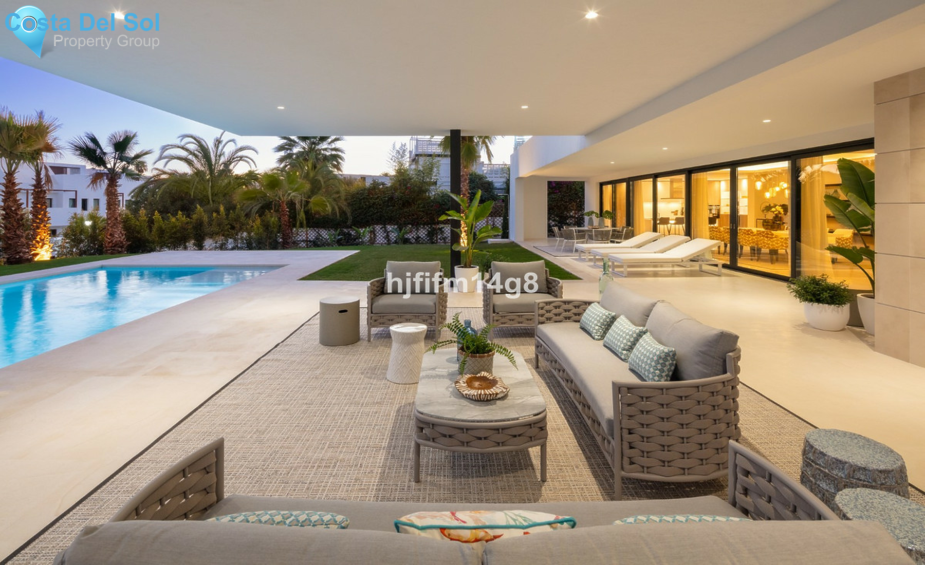 House in Nueva Andalucía