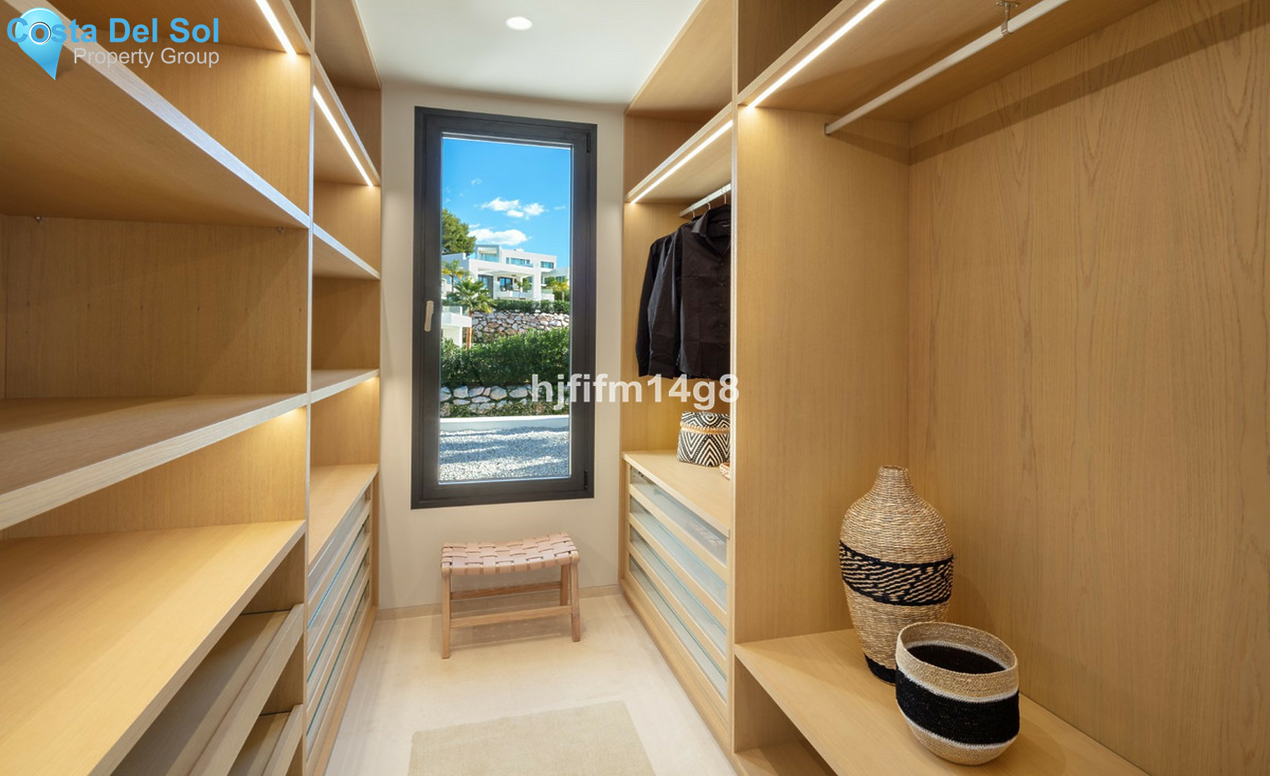 House in Nueva Andalucía-1508980