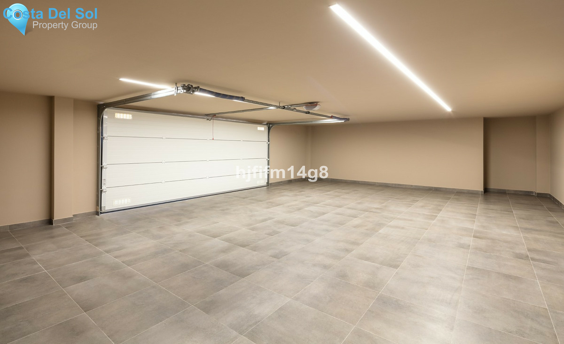 House in Nueva Andalucía-1508983