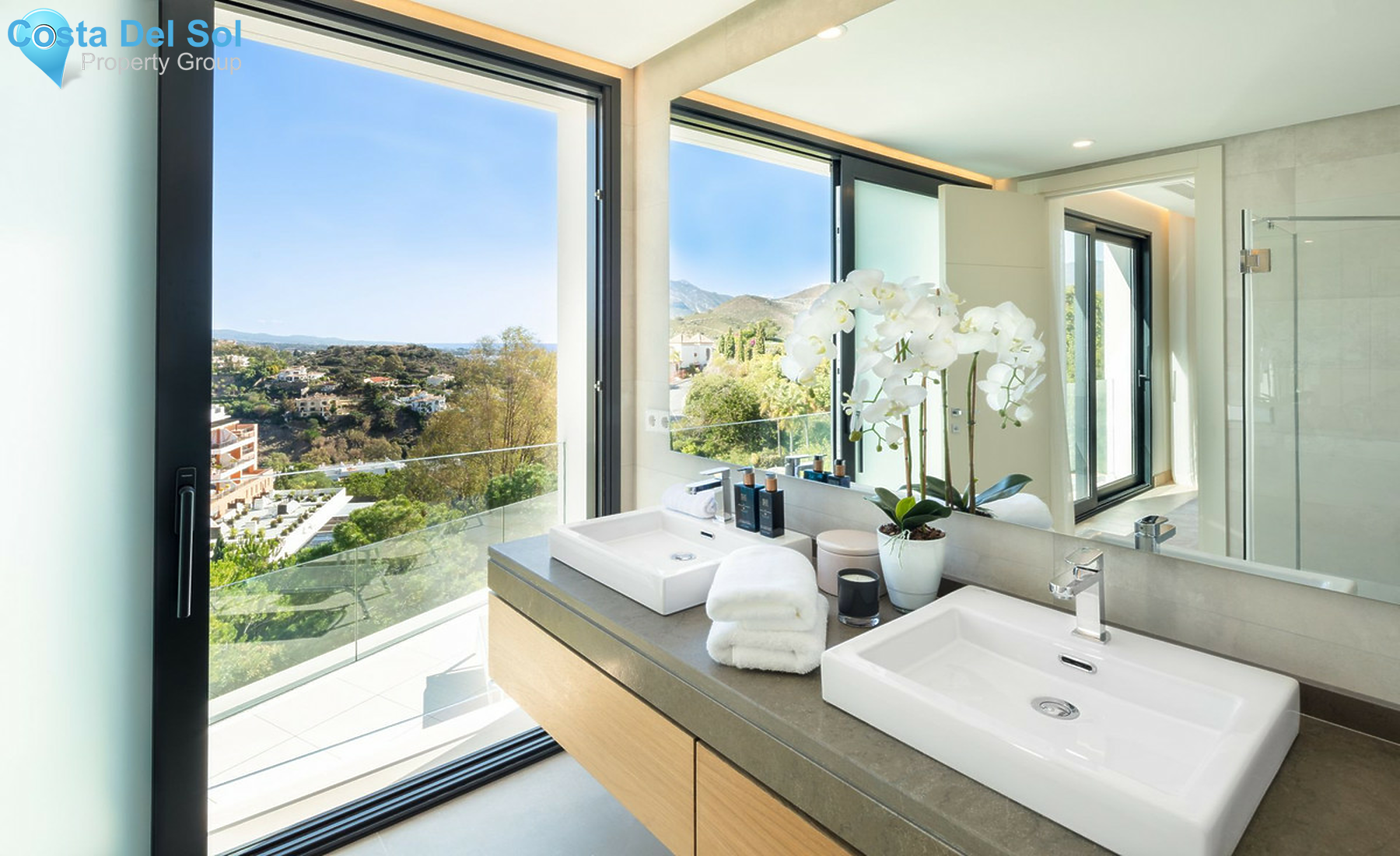 House in Nueva Andalucía-1523465