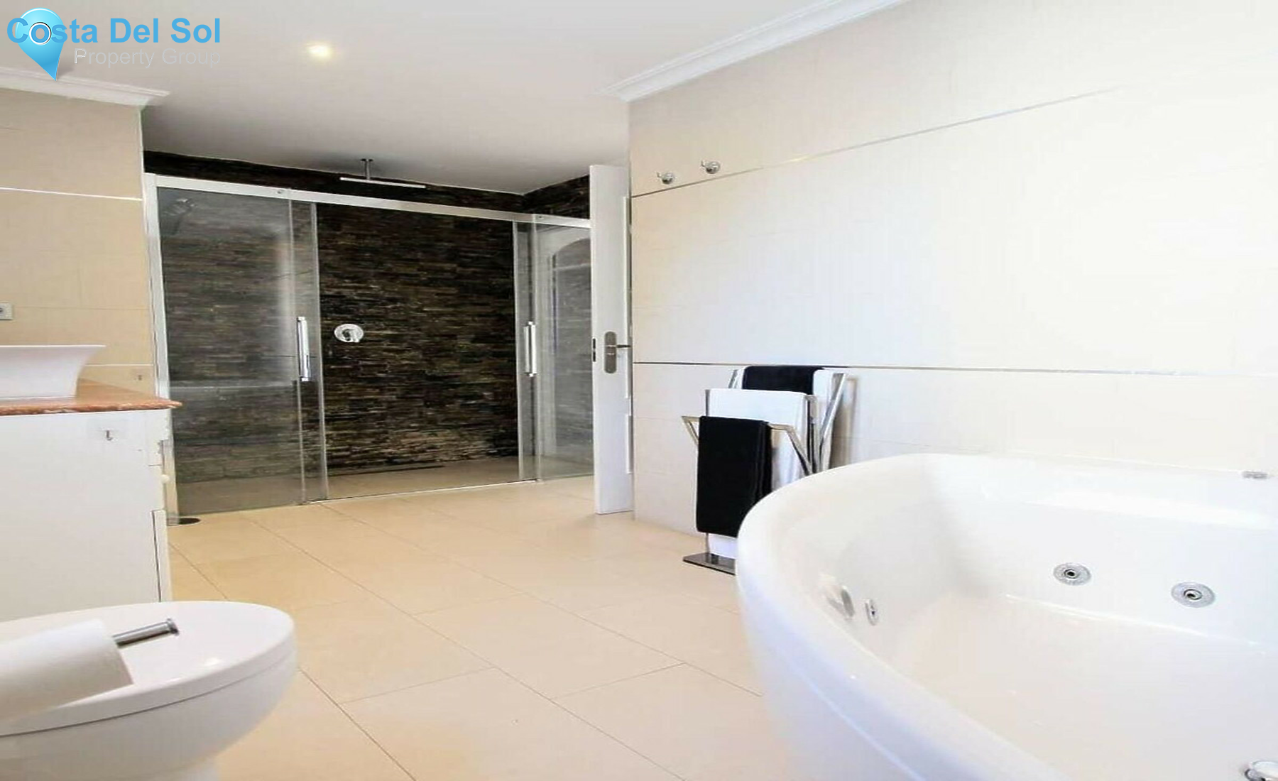 House in Nueva Andalucía-1525771