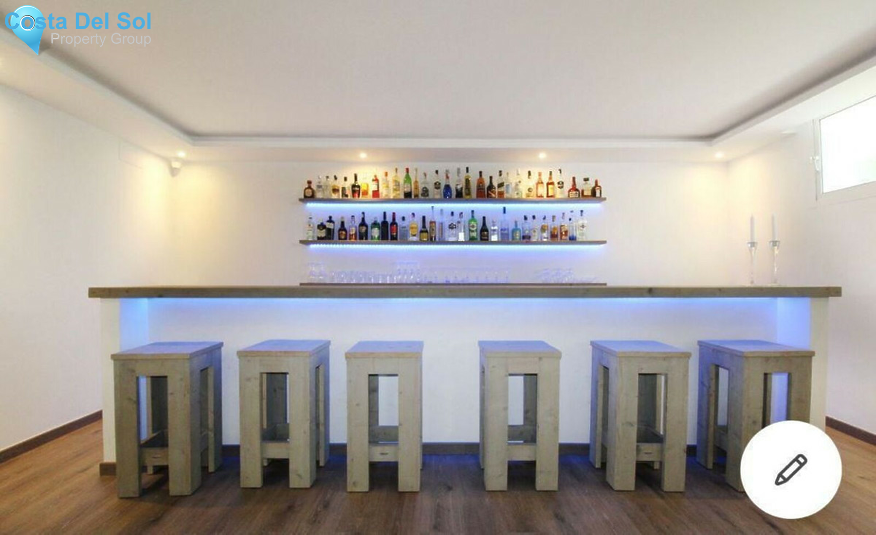 House in Nueva Andalucía-1525764