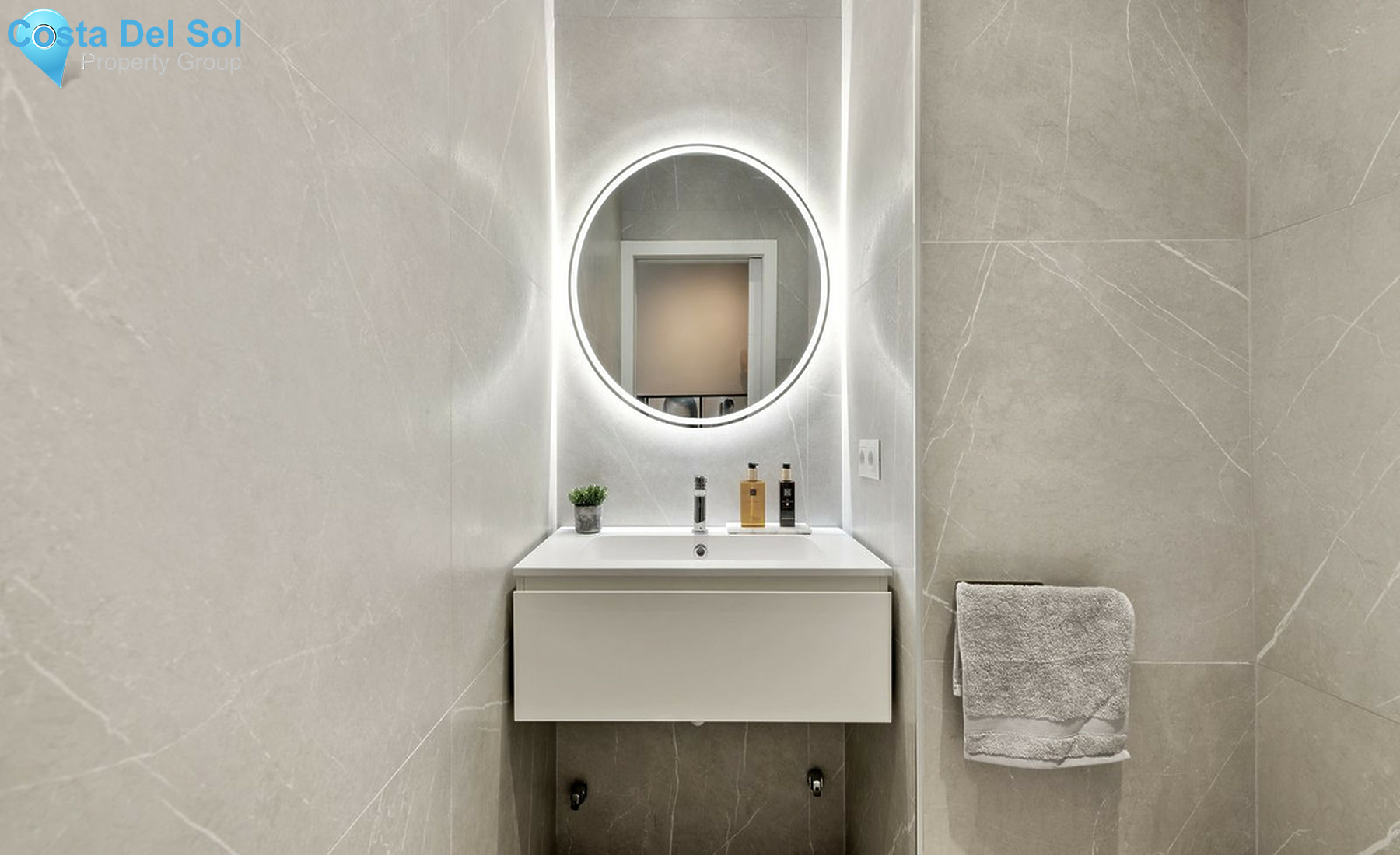 House in Nueva Andalucía-1537229