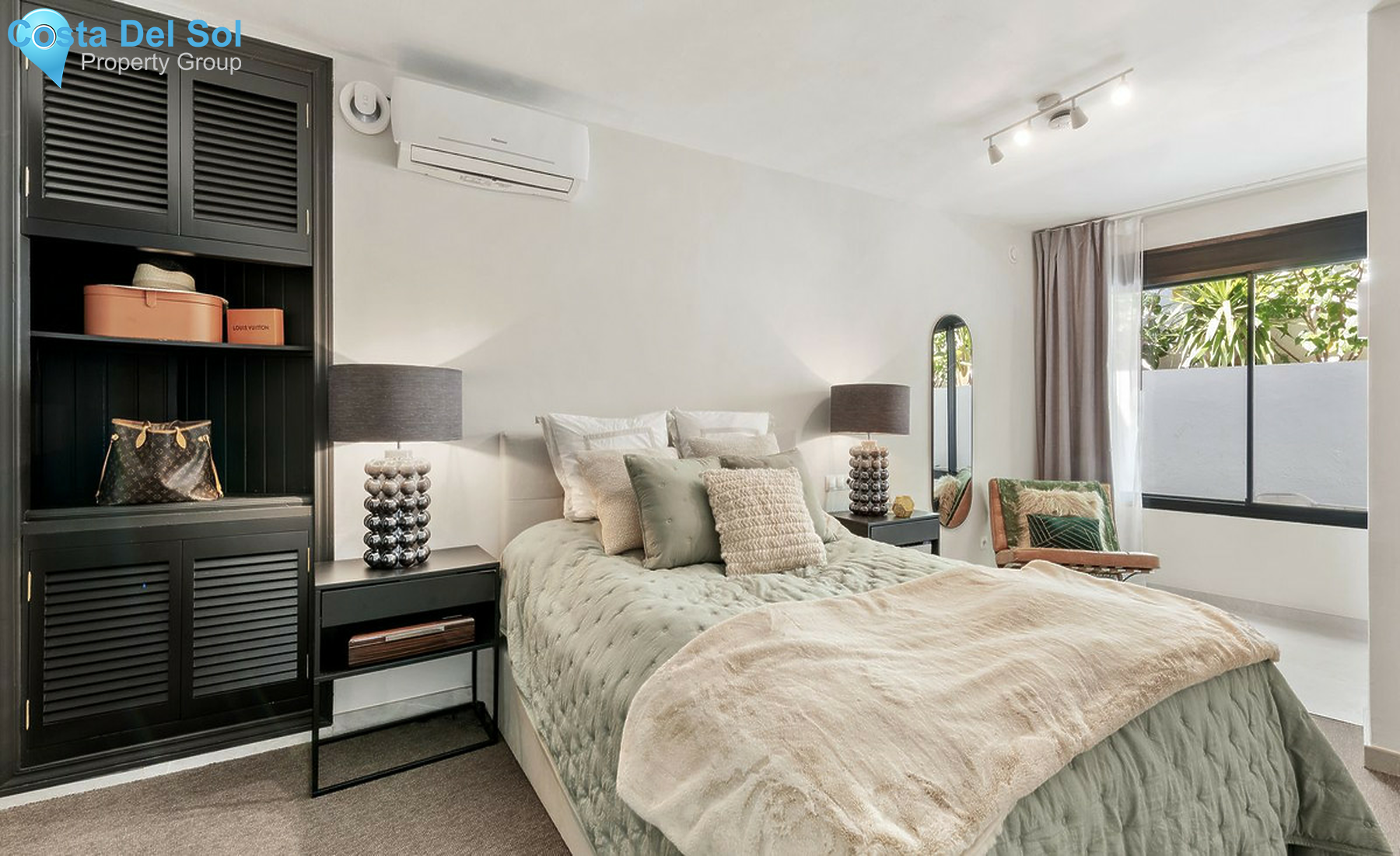 House in Nueva Andalucía-1537224