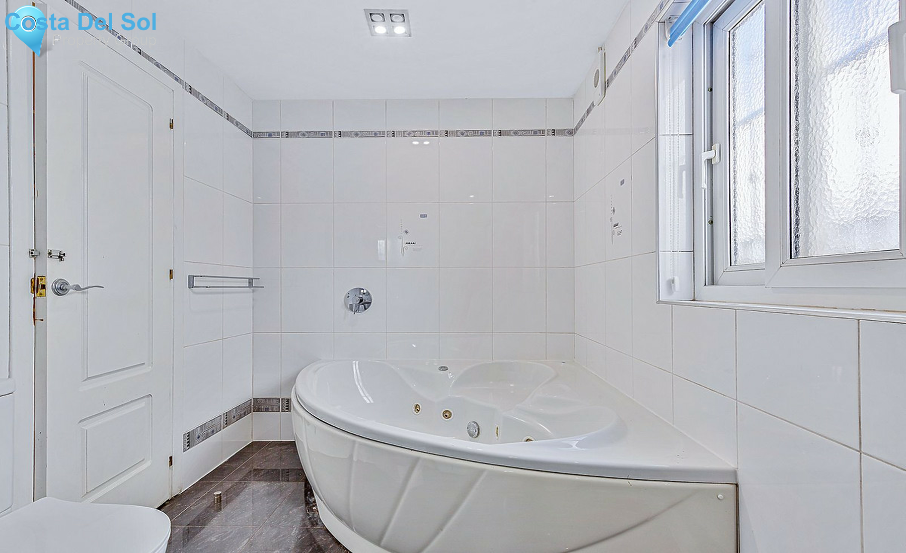 House in Riviera del Sol-1507405