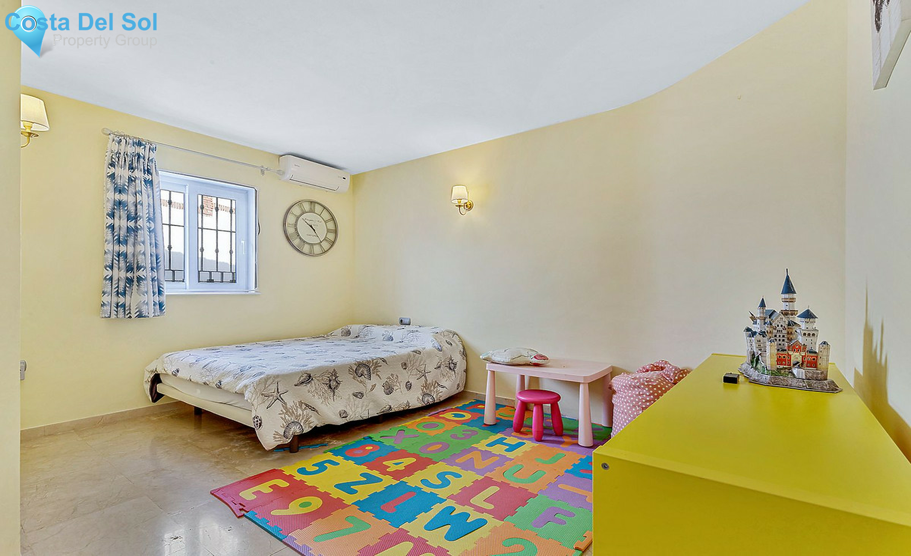 House in Riviera del Sol-1507411