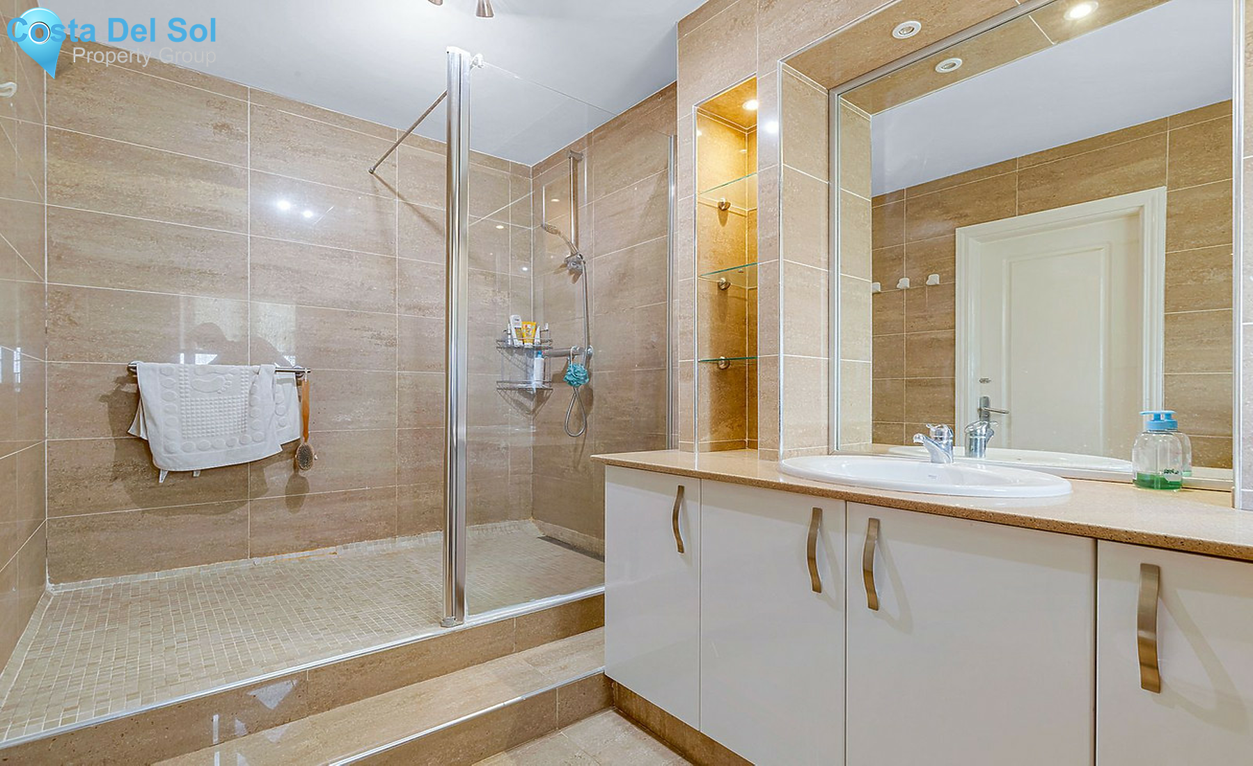 House in Riviera del Sol-1507412