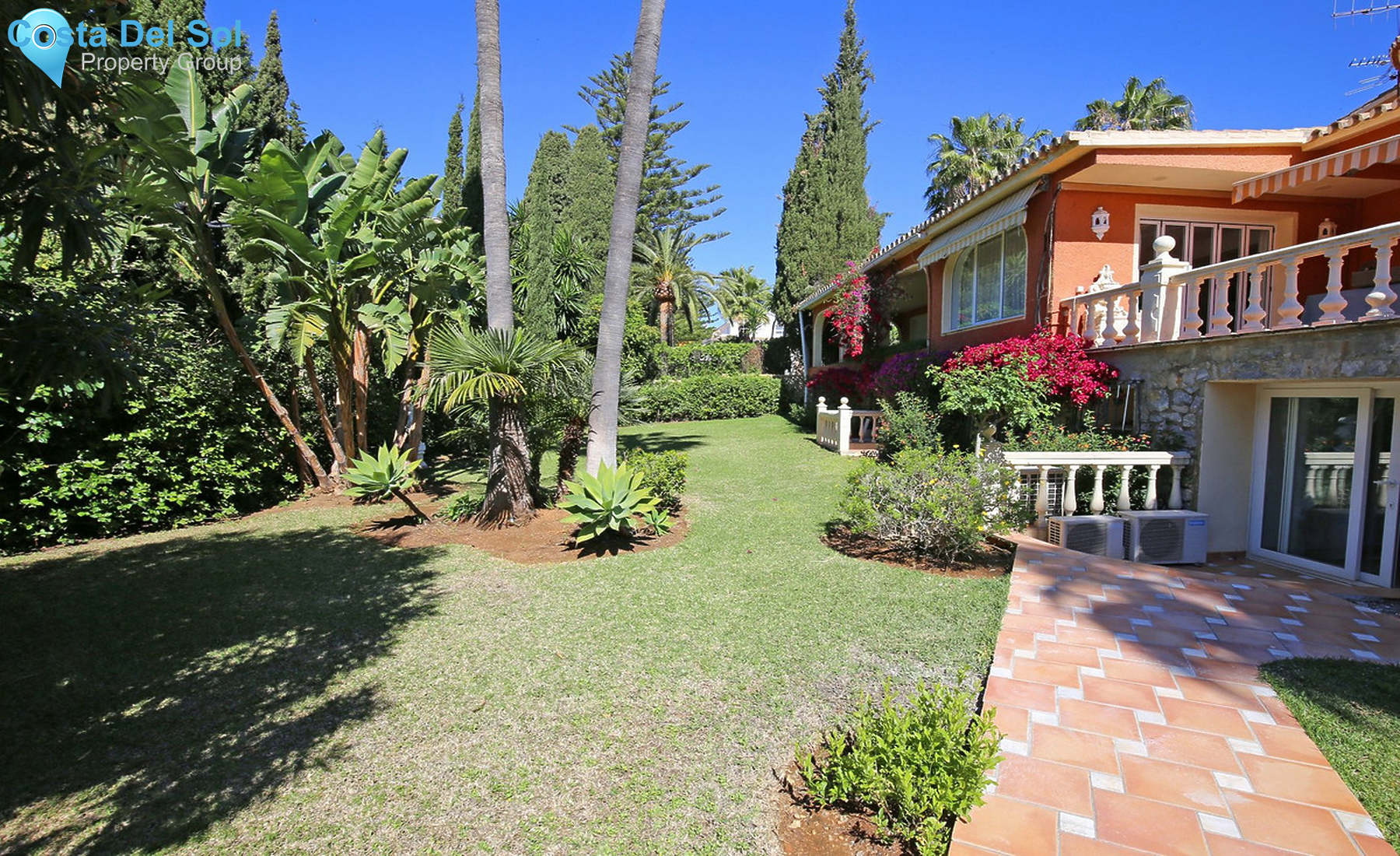 House in Sierra Blanca-1416099