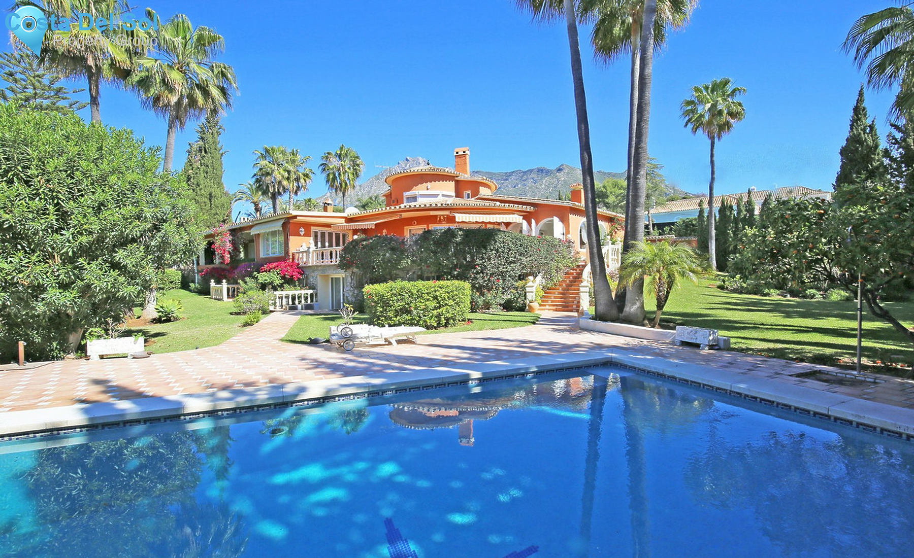 House in Sierra Blanca-1416106