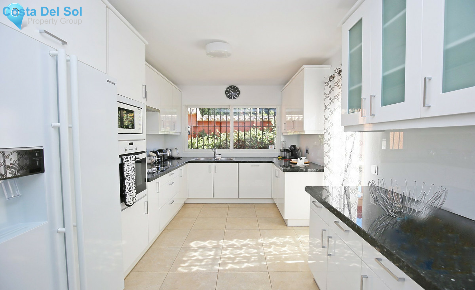 House in Sierra Blanca-1416092