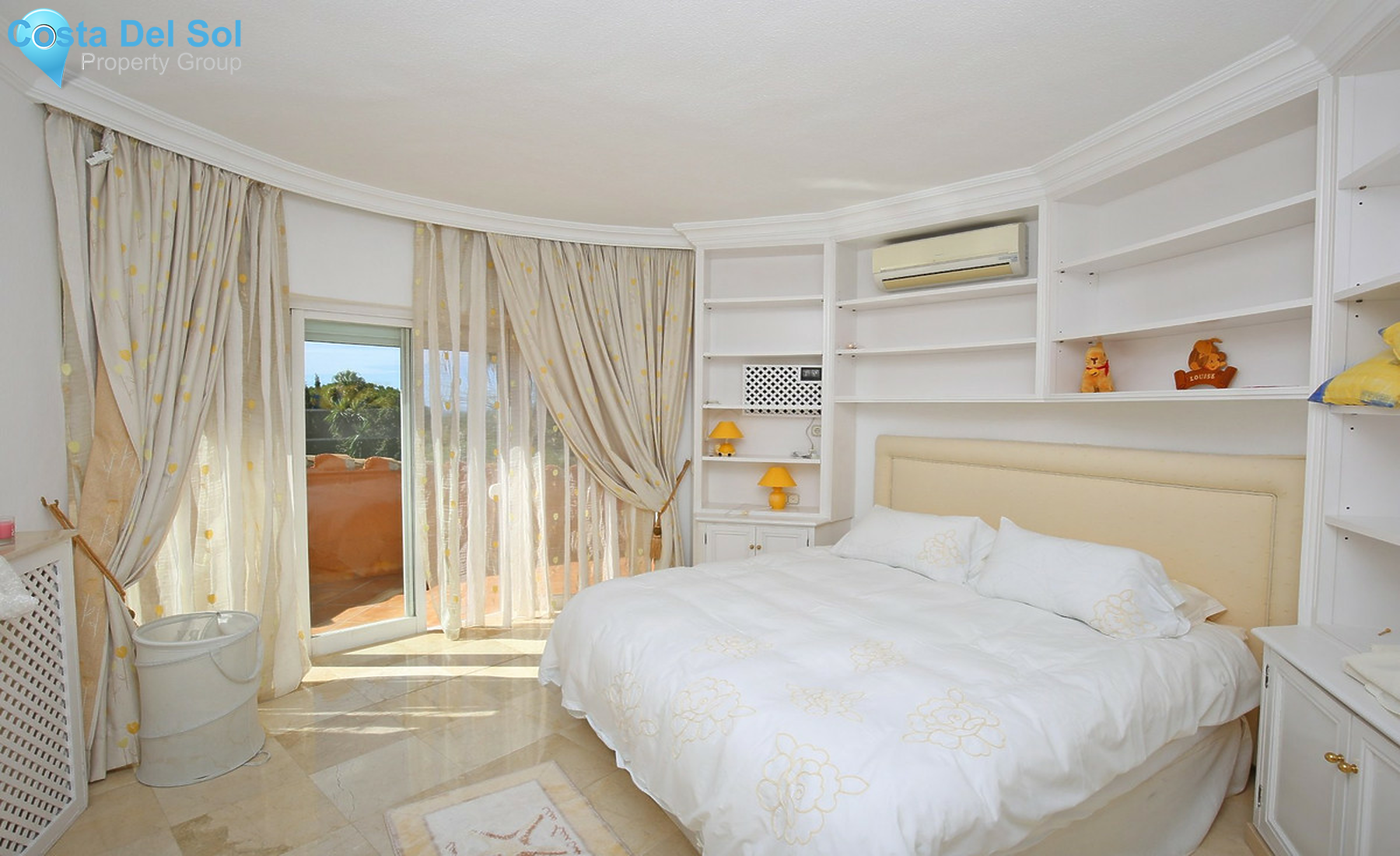 House in Sierra Blanca-1416094