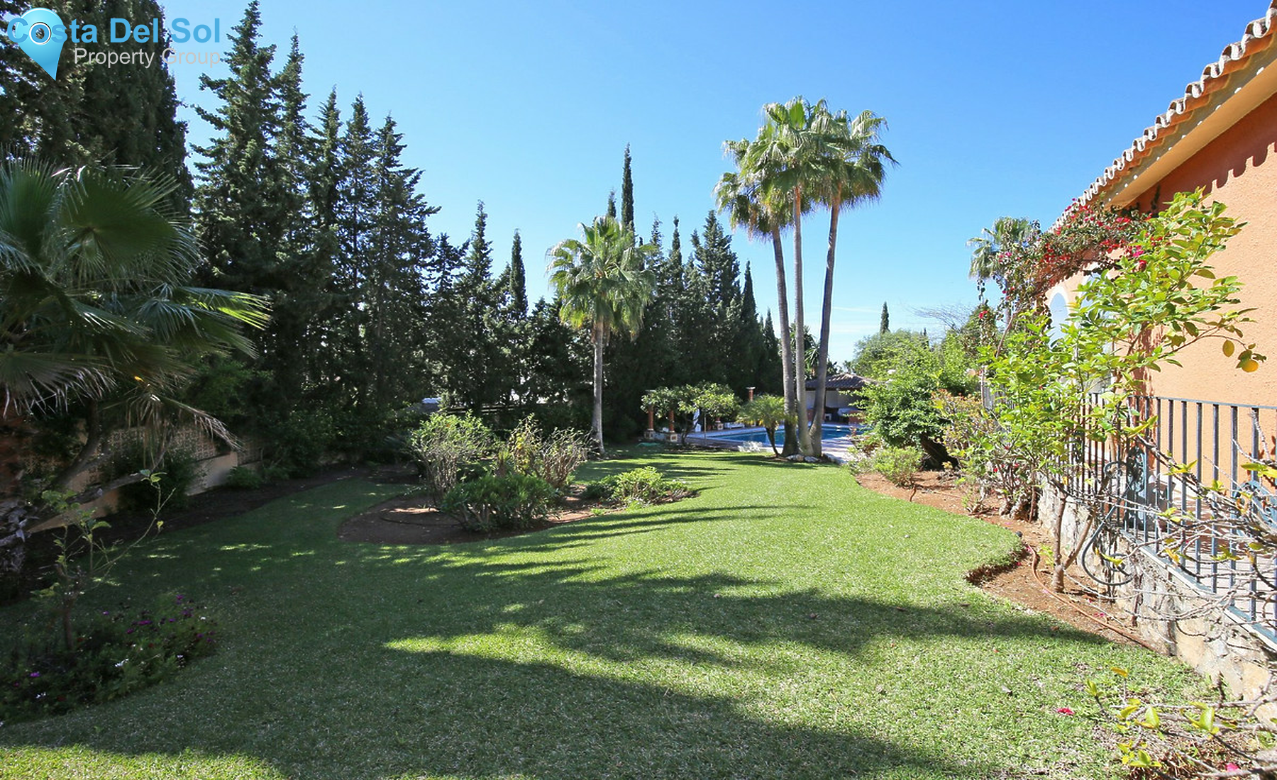 House in Sierra Blanca-1416095