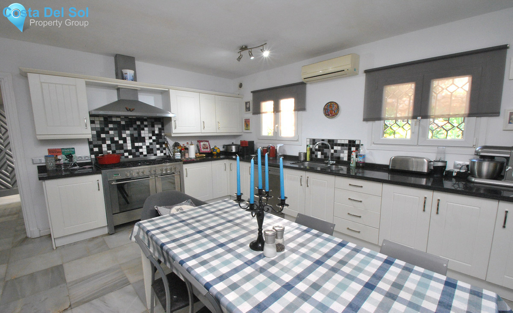 House in Sierrezuela-1310762