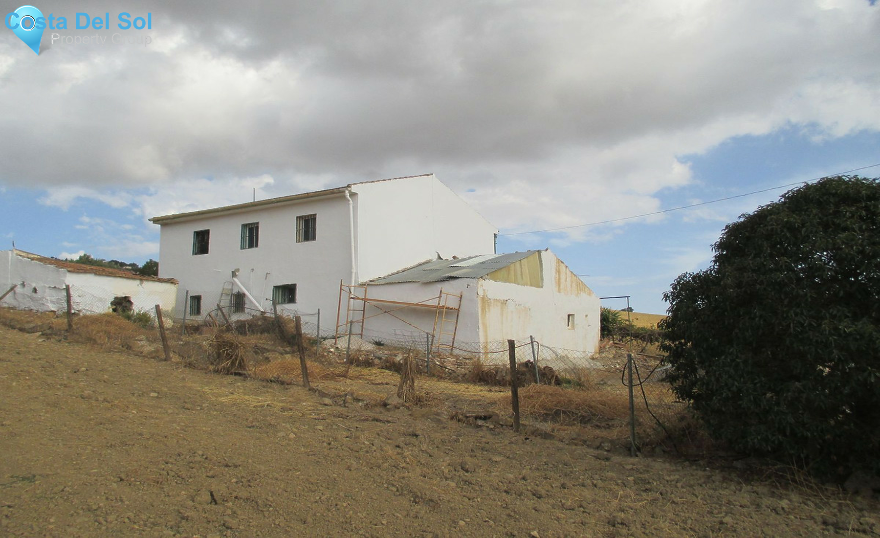 House in Villanueva De La Concepcion-1455325