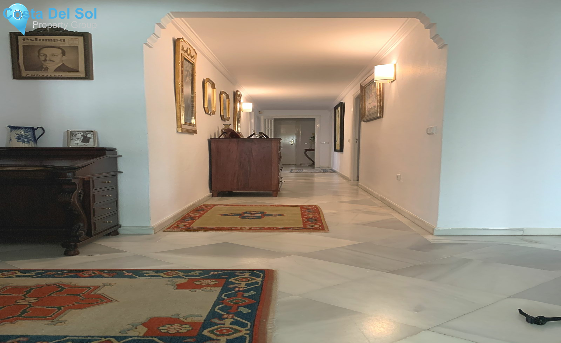 Middle Floor Apartment in Estepona-1395026